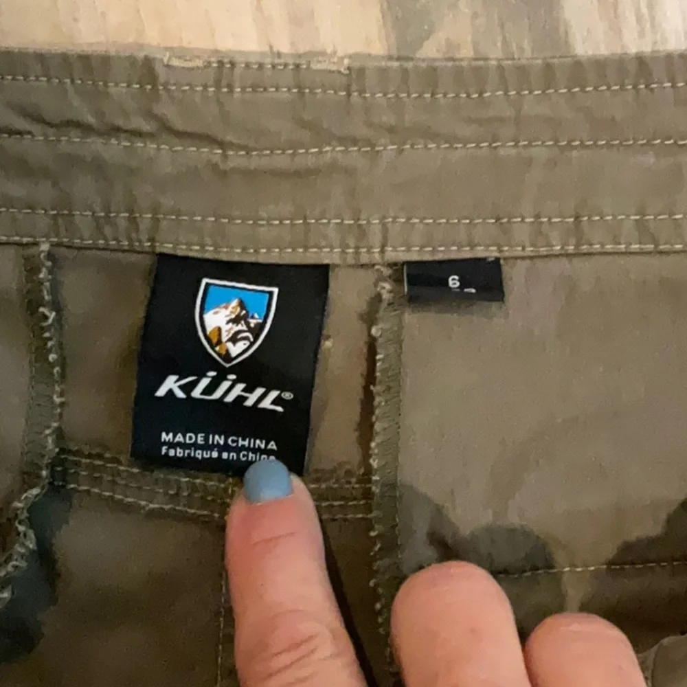 Kuhl Splash Roll-up - Size 6 - Picture 4 of 5